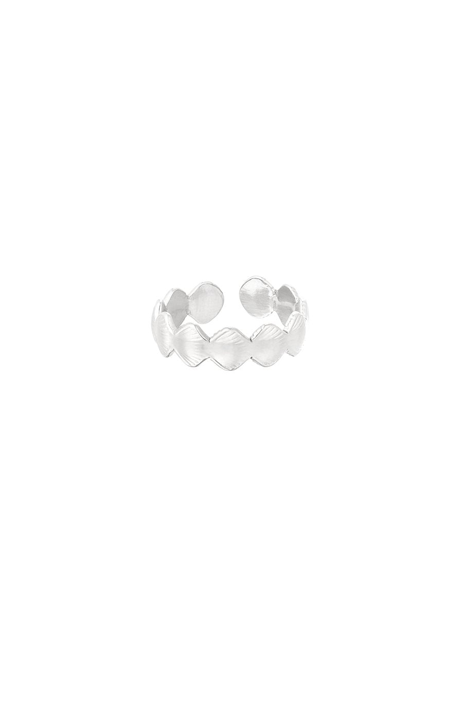 ring met schelpen