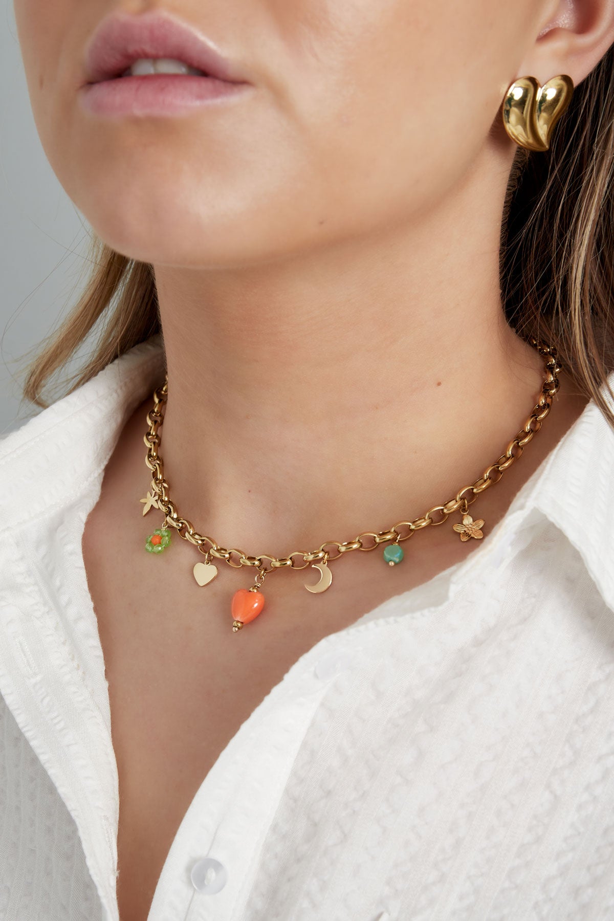 Bedelketting earth